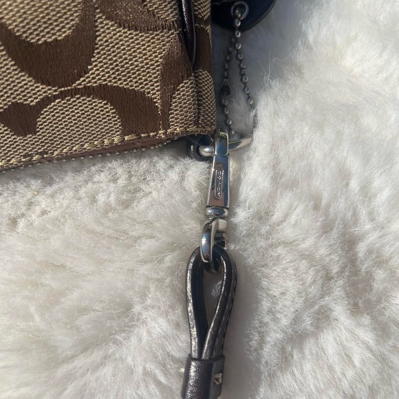 Vintage Coach Dark Brown Hampton Demi Baguette 6094. Y2K - Picture 5 of 9